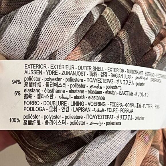 ZARA Ruched Tulle Bodycon Dress Sweetheart Neck Blogger Fave Size XS - Picture 9 of 9